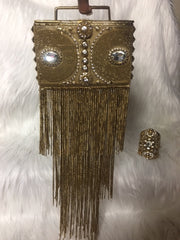 O R A Y I D Box Clutch